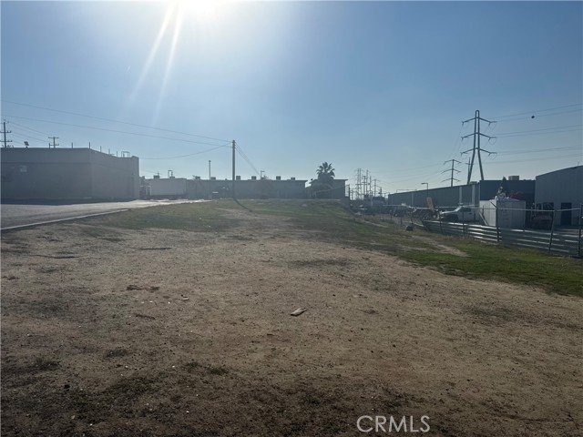 3333 Union Avenue, Bakersfield, California 93305, ,Commercial Lease,For Rent,3333 Union Avenue,CRGD25005846