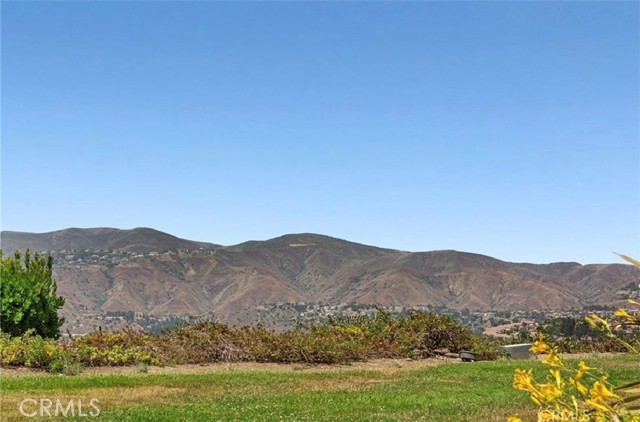 Detail Gallery Image 3 of 40 For 7839 E Viewrim, Anaheim Hills,  CA 92808 - 2 Beds | 2 Baths