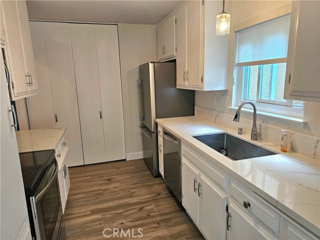 370 Camino San Clemente, San Clemente CA: https://media.crmls.org/medias/60a34dd2-87fb-4b62-88e5-23d33d75ed24.jpg