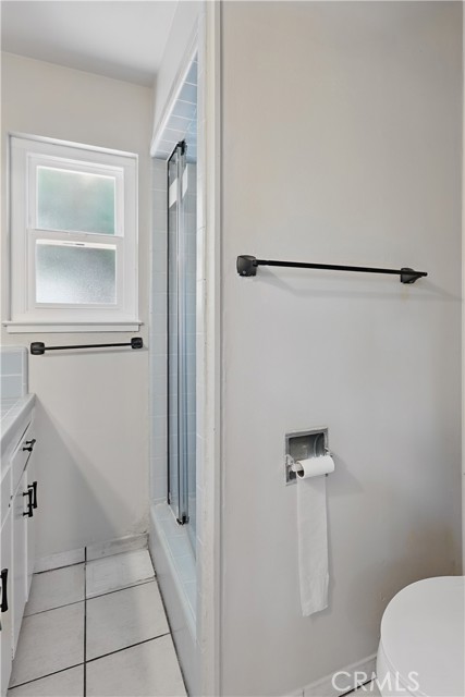 Detail Gallery Image 19 of 38 For 320 Bowen Ave, Modesto,  CA 95350 - 3 Beds | 2 Baths