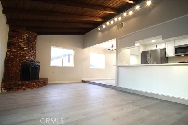5187 Cedar Street, Jurupa Valley CA: https://media.crmls.org/medias/60a55f7f-fb4c-4eab-b86c-2c3d59c70835.jpg