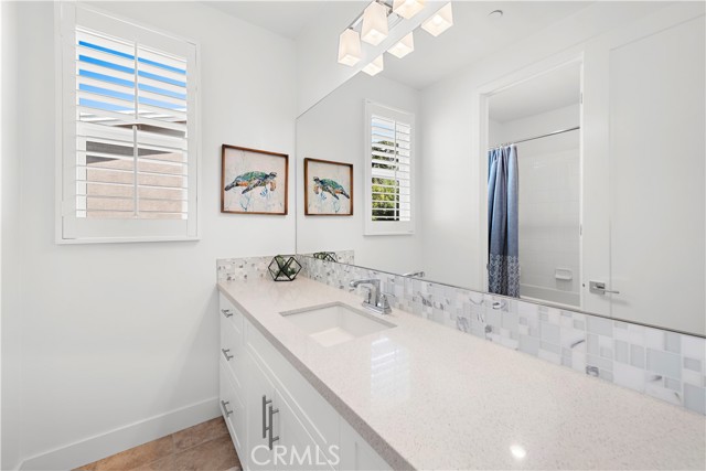 Detail Gallery Image 36 of 55 For 305 Costa Bella Ct, Costa Mesa,  CA 92627 - 4 Beds | 4/1 Baths