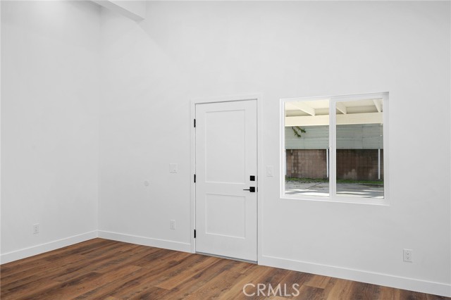 Detail Gallery Image 3 of 19 For 13012 Hartland, North Hollywood,  CA 91605 - 2 Beds | 1 Baths