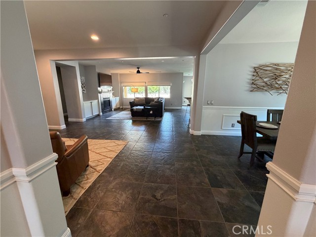 Detail Gallery Image 5 of 54 For 30902 Thimbleberry, Murrieta,  CA 92563 - 4 Beds | 3/1 Baths