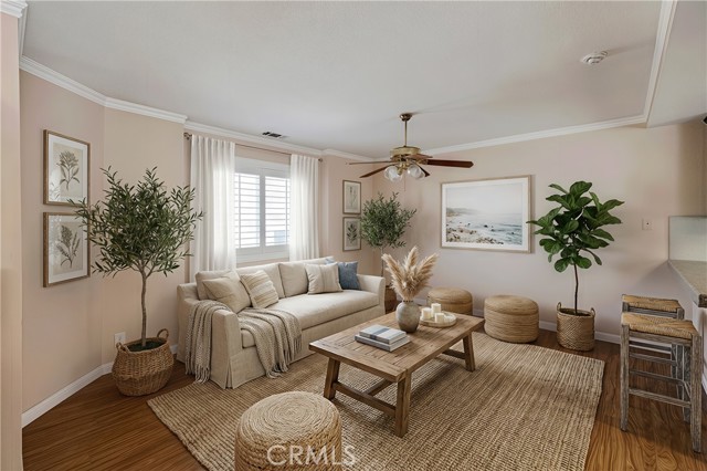 Detail Gallery Image 6 of 41 For 619 N Guadalupe #4,  Redondo Beach,  CA 90277 - 3 Beds | 2/1 Baths