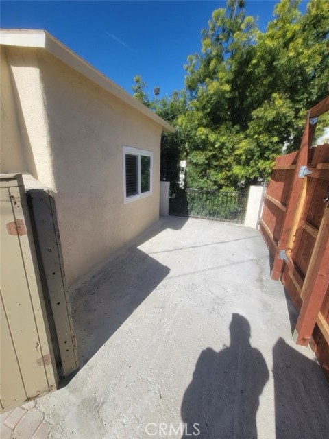 Detail Gallery Image 10 of 10 For 1011 1/2 San Pascual Ave, Los Angeles,  CA 90042 - 1 Beds | 1 Baths