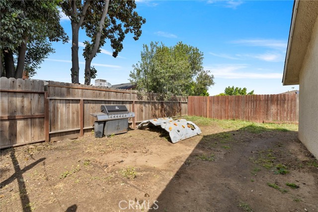 Detail Gallery Image 23 of 23 For 437 N Phillip Ave, Fresno,  CA 93727 - 3 Beds | 2 Baths
