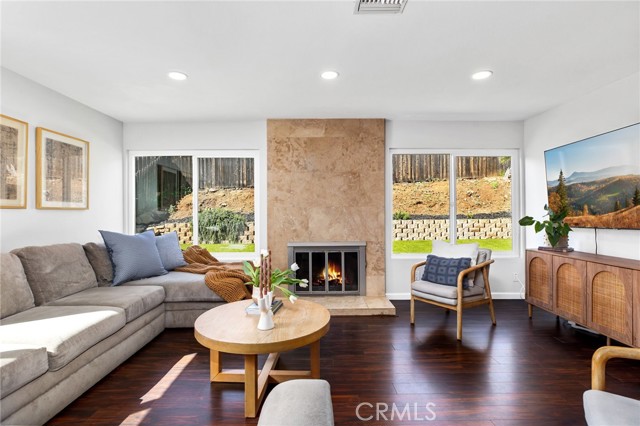 Detail Gallery Image 12 of 44 For 222 Avenida Chapala, San Marcos,  CA 92069 - 4 Beds | 2 Baths