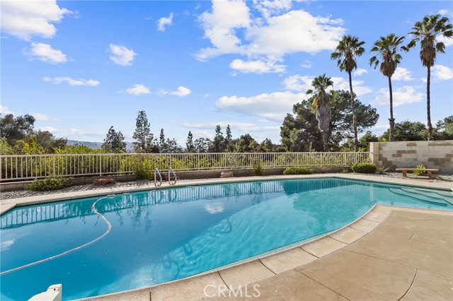 Detail Gallery Image 24 of 29 For 19613 E Covina Hills, Covina,  CA 91724 - 3 Beds | 3 Baths