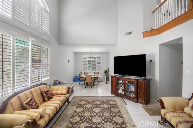 18747 West Place, Artesia CA: https://media.crmls.org/medias/60a99a2c-8c4f-41cc-ba18-8fe176ad97df.jpg