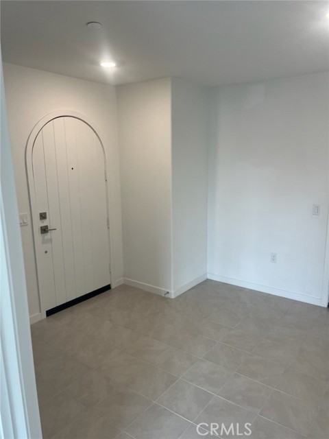 Detail Gallery Image 6 of 27 For 8315 Gabrielino Ct, Rancho Cucamonga,  CA 91730 - 3 Beds | 2/2 Baths