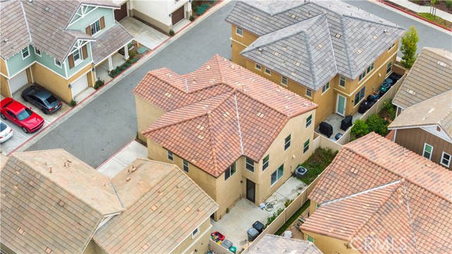 Detail Gallery Image 33 of 42 For 5874 Silver Oaks Dr, Chino,  CA 91710 - 3 Beds | 2/1 Baths
