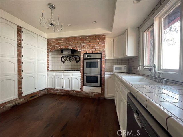 28665 Willow Road, Lake Arrowhead CA: https://media.crmls.org/medias/60aa9d88-f9e9-4490-806d-34049d8c5e7e.jpg