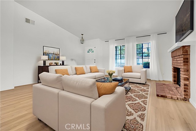 41402 Willow Run Road, Temecula CA: https://media.crmls.org/medias/60aafd75-d6ea-4022-a140-57c0c268c4f8.jpg