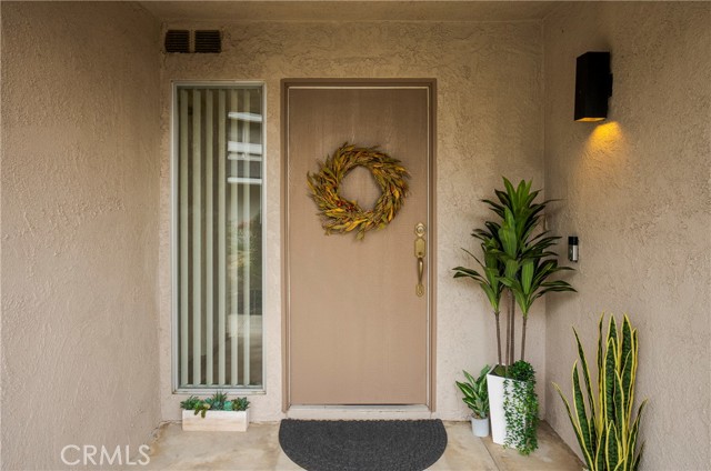 Detail Gallery Image 6 of 38 For 110 Canyon Oak Cir, Pomona,  CA 91767 - 3 Beds | 2/1 Baths