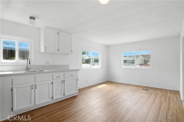 Detail Gallery Image 5 of 14 For 20550 Earl St #15,  Torrance,  CA 90503 - 1 Beds | 1 Baths