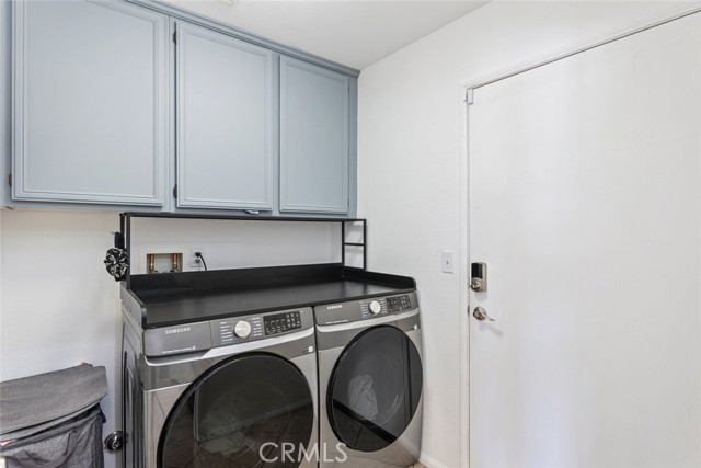 Detail Gallery Image 23 of 35 For 14193 Fresian, Apple Valley,  CA 92307 - 4 Beds | 3 Baths