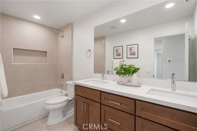 31755 Country Haven Lane, Menifee CA: https://media.crmls.org/medias/60ad2ad9-f52f-44f8-bd88-d41e40d7d8c3.jpg