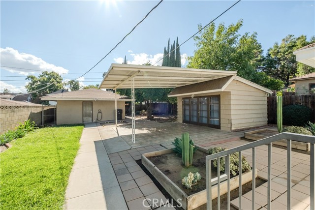 4424 11th Street, Riverside CA: https://media.crmls.org/medias/60ad3eab-0037-4a28-acdd-163690c791ff.jpg