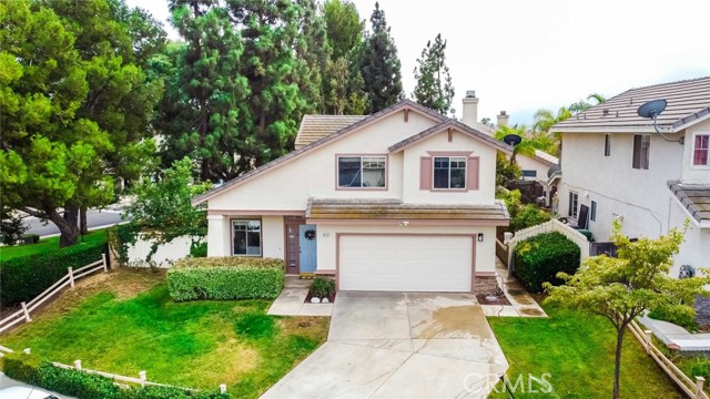 Detail Gallery Image 1 of 1 For 613 Towergrove Dr, Corona,  CA 92879 - 4 Beds | 2/1 Baths