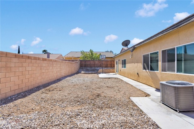 Detail Gallery Image 41 of 49 For 14267 Solterra Ln, Adelanto,  CA 92301 - 4 Beds | 3 Baths