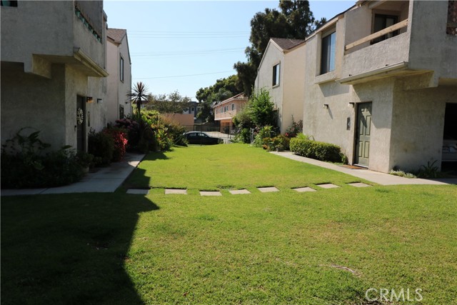 Detail Gallery Image 3 of 31 For 7922 Serapis Ave #12,  Pico Rivera,  CA 90660 - 2 Beds | 2 Baths