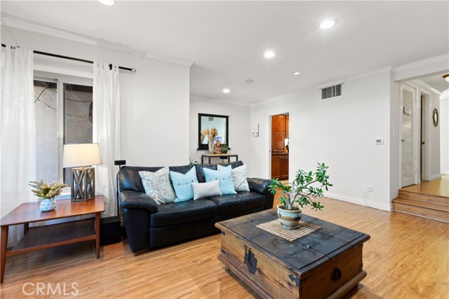 Detail Gallery Image 3 of 32 For 12531 Cluster Pines Rd, Garden Grove,  CA 92845 - 3 Beds | 2/1 Baths