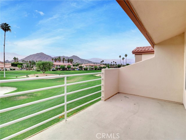 78209 Indigo Drive, La Quinta CA: https://media.crmls.org/medias/60afe8bd-dc7b-4976-b43a-cc36f815a3b6.jpg