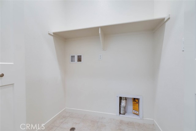 Detail Gallery Image 14 of 33 For 3641 S Allston Paseo #11,  Ontario,  CA 91761 - 3 Beds | 2/1 Baths