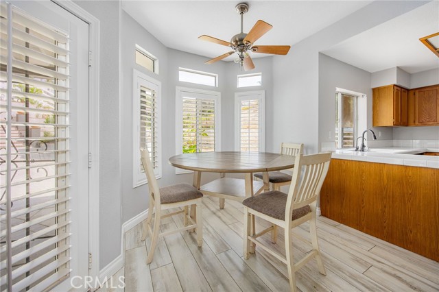 Detail Gallery Image 11 of 45 For 22892 22892 Sheffield Court, Wildomar,  CA 92595 - 4 Beds | 3 Baths