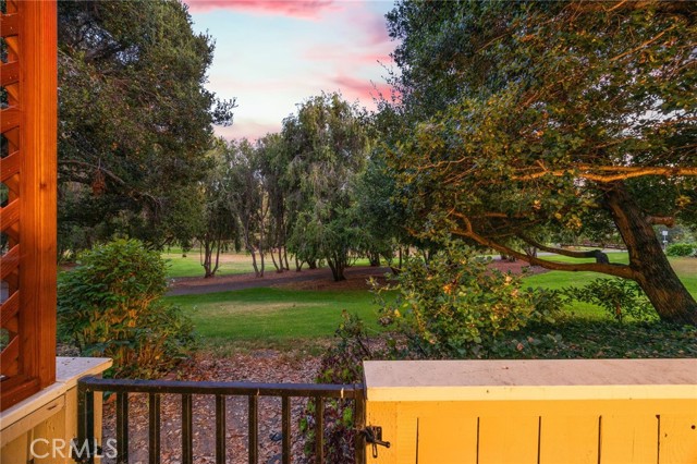 Detail Gallery Image 2 of 39 For 2250 King Ct #4,  San Luis Obispo,  CA 93401 - 2 Beds | 1/1 Baths