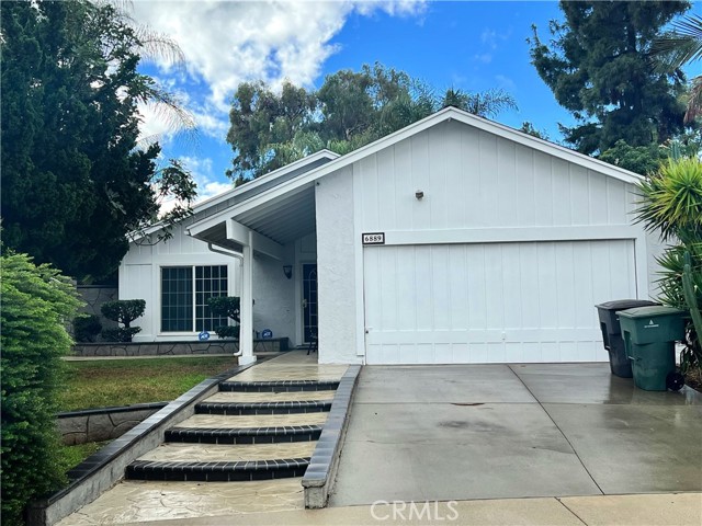 6889 Olympia Dr, Riverside, CA 92503