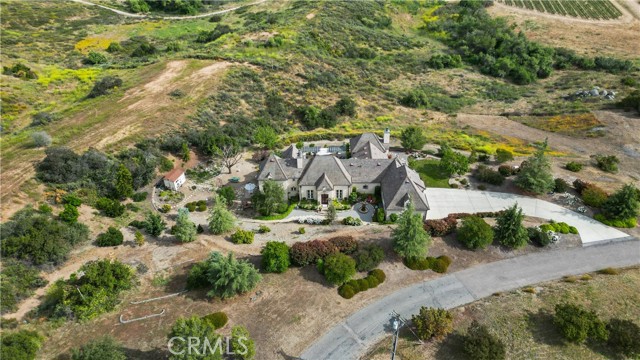 Detail Gallery Image 65 of 70 For 31267 Rancho Amigos Rd, Bonsall,  CA 92003 - 3 Beds | 3/1 Baths