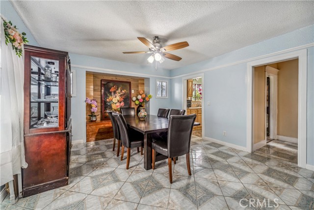 6324 Denver Avenue, Los Angeles CA: https://media.crmls.org/medias/60b276f9-c752-4f63-8bc4-9926fad181fc.jpg