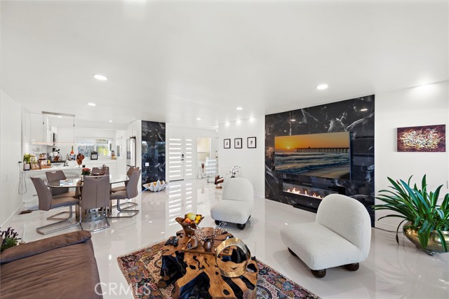 Detail Gallery Image 3 of 38 For 23421 Caminito Telmo, Laguna Hills,  CA 92653 - 1 Beds | 1/1 Baths