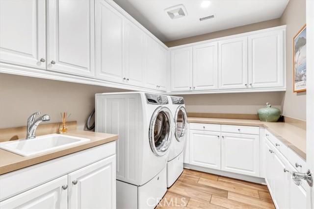 11 Risa Street, Rancho Mission Viejo CA: https://media.crmls.org/medias/60b38d0a-9e5c-4fb3-9e89-b6546560a75d.jpg