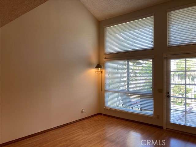 Detail Gallery Image 7 of 26 For 7723 Meadowbrook Way #485,  Stanton,  CA 90680 - 2 Beds | 1/1 Baths