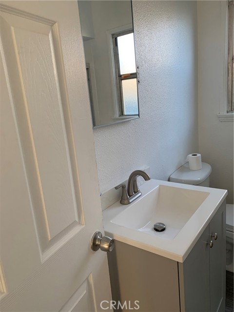 Detail Gallery Image 12 of 14 For 8249 Oleander, Fontana,  CA 92335 - 3 Beds | 1 Baths