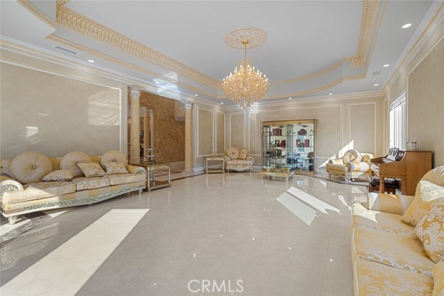 8817 Louise Avenue, Sherwood Forest CA: https://media.crmls.org/medias/60b5c07c-78cf-4a0f-81c6-78f3450c9ef7.jpg