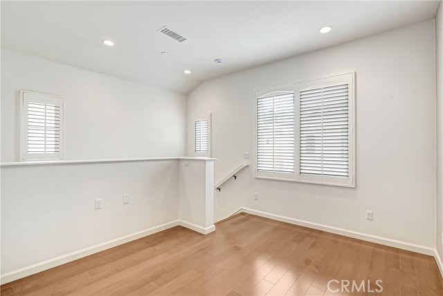 Detail Gallery Image 9 of 19 For 182 Firefly, Irvine,  CA 92618 - 3 Beds | 2/1 Baths