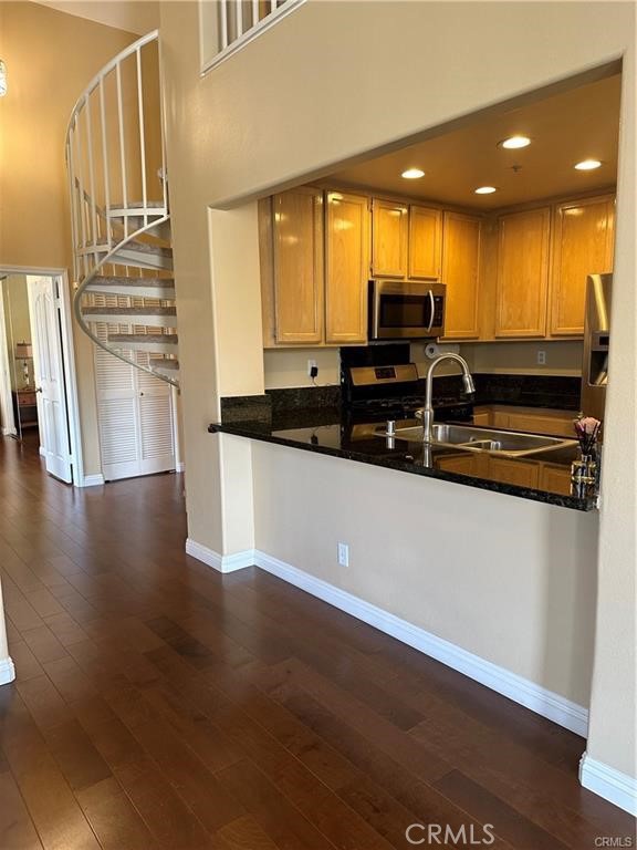 13377 Savanna, Tustin CA: https://media.crmls.org/medias/60b6e703-93de-4a8e-a4fb-b8b6279ab3ef.jpg
