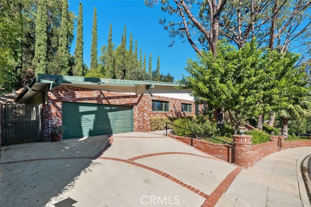3635 Royal Woods photo 3