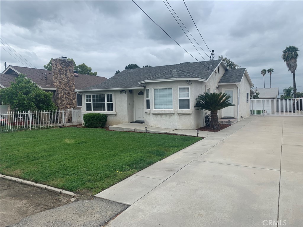 1261 Olivine Avenue