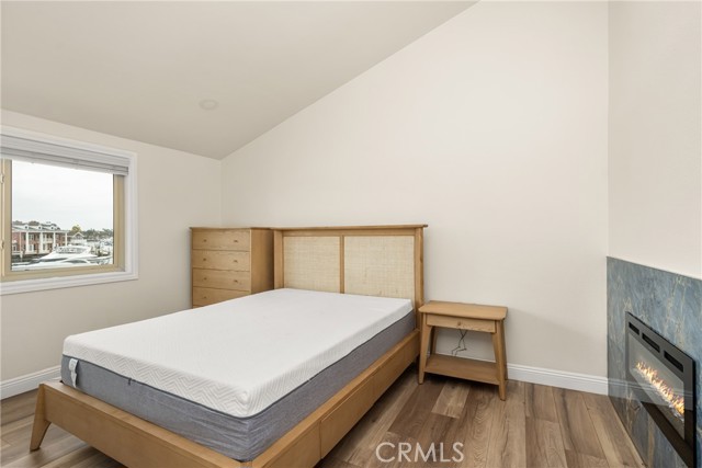 17110 Bluewater Lane, Huntington Beach CA: https://media.crmls.org/medias/60b87111-9553-4a0f-ae04-21817abd3d38.jpg