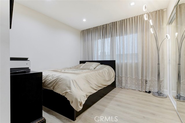 Detail Gallery Image 34 of 63 For 28030 Kenton, Saugus,  CA 91350 - 5 Beds | 3 Baths