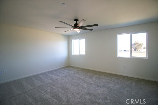 Detail Gallery Image 14 of 26 For 28552 Abbey Ln, Menifee,  CA 92585 - 5 Beds | 3/1 Baths