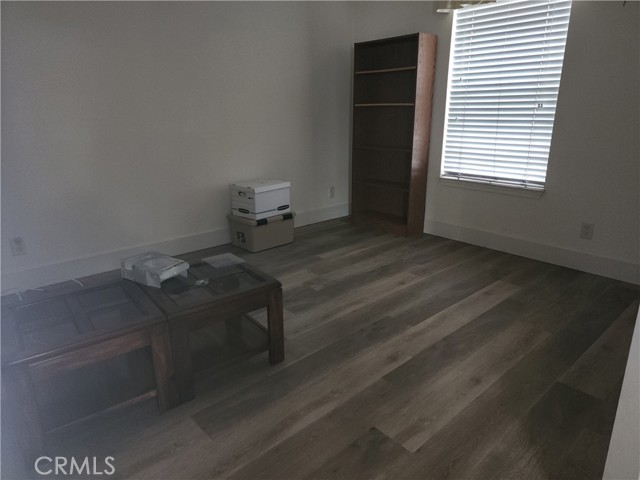 Detail Gallery Image 12 of 13 For 310 Magpie, Fountain Valley,  CA 92708 - 3 Beds | 2 Baths