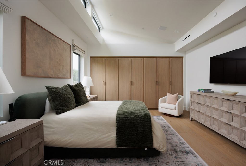 MLS #OC26133766 image #40