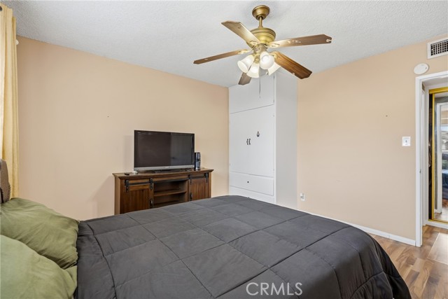 Detail Gallery Image 32 of 46 For 147 Myrtlewood, Calimesa,  CA 92320 - 4 Beds | 2 Baths