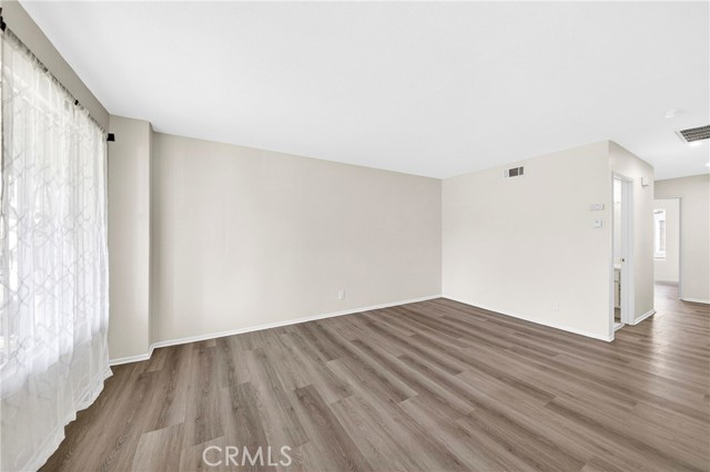 Detail Gallery Image 6 of 20 For 2324 Lillyvale Ave #143,  Los Angeles,  CA 90032 - 2 Beds | 2 Baths